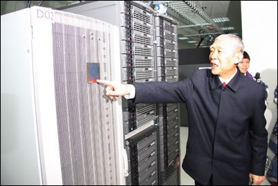 國(guó)產(chǎn)芯片重大突破 基于龍芯2號(hào)的萬億次高性能計(jì)算機(jī)成功問世，計(jì)算機(jī)系統(tǒng)服務(wù)迎來新標(biāo)桿